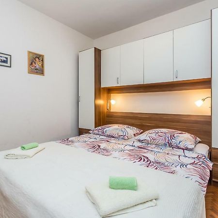 Apartments Marica Skrbčići Eksteriør bilde