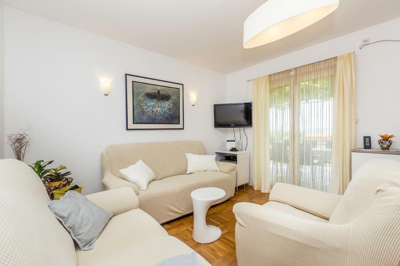 Apartments Marica Skrbčići Eksteriør bilde