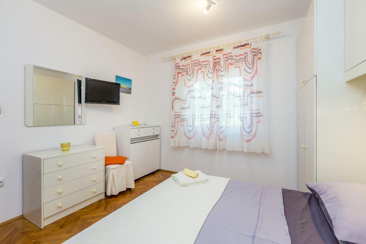 Apartments Marica Skrbčići Eksteriør bilde