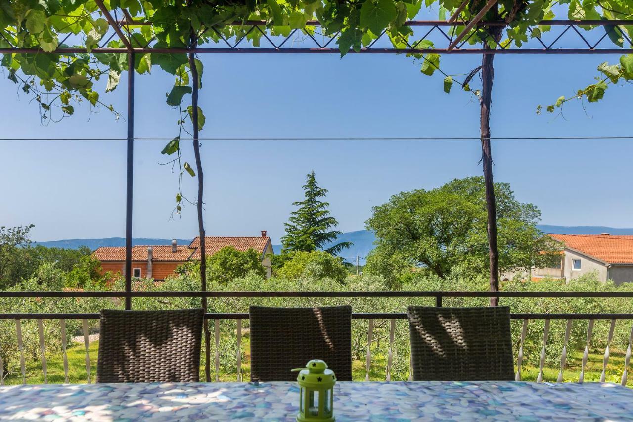 Apartments Marica Skrbčići Eksteriør bilde